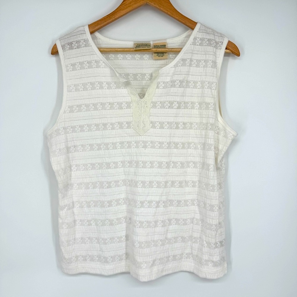 5/$25 Vintage NEW St. John’s Bay white tank
